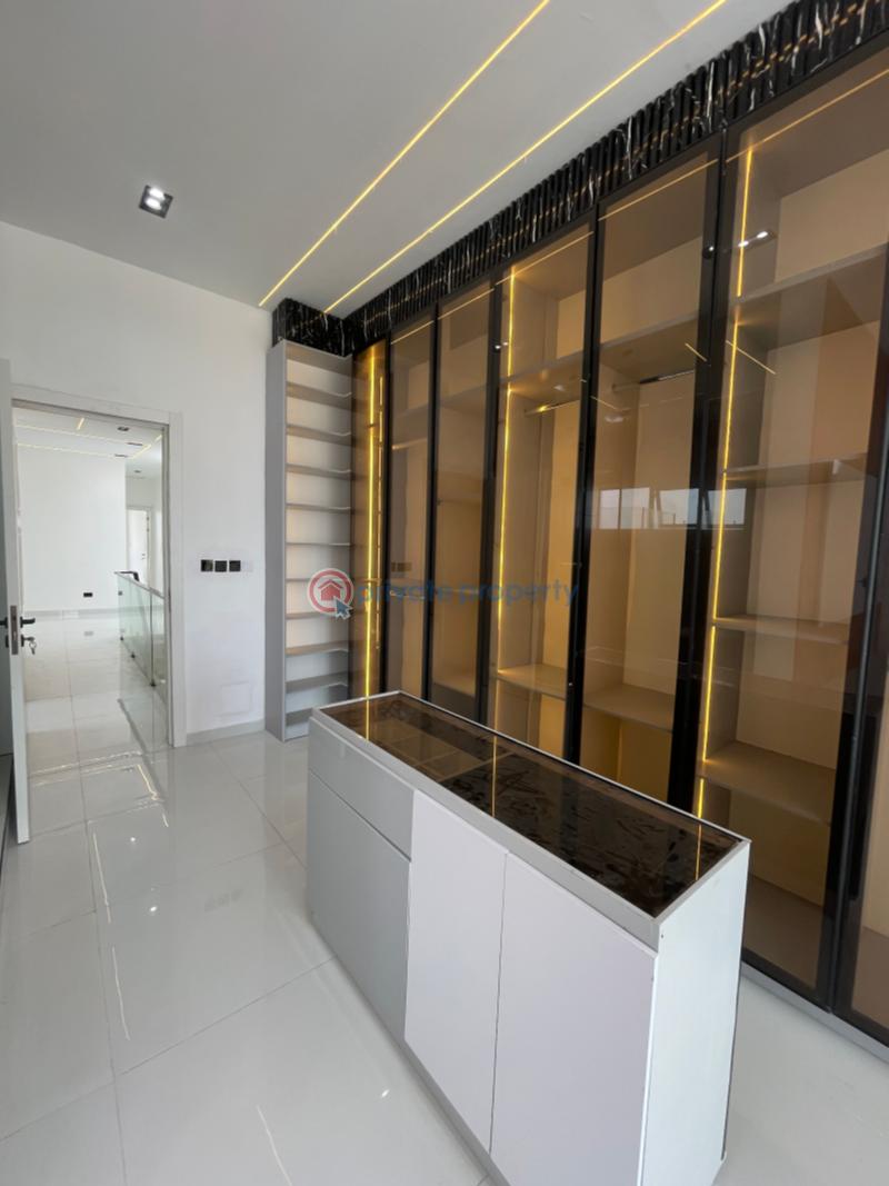 5 bedroom Detached Duplex For Sale Ikota Lekki Lagos - 12