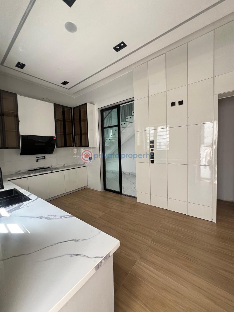 5 bedroom Detached Duplex For Sale Ikota Villa Ikota Lekki Lagos - 9