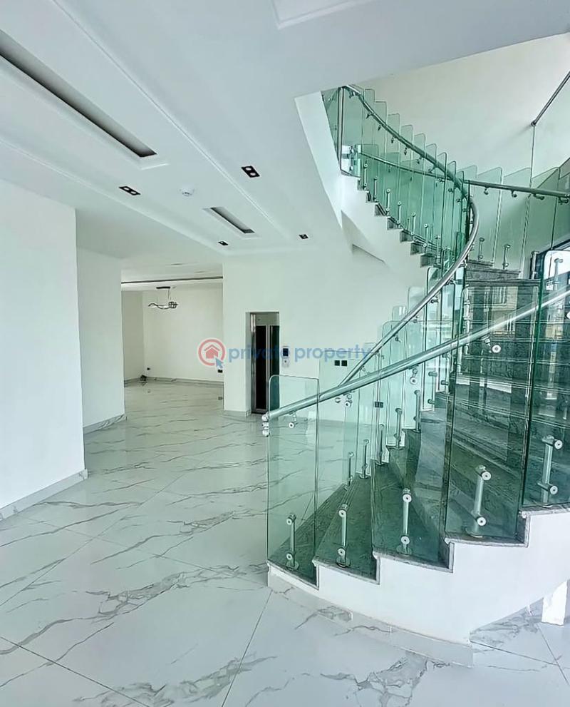 5 bedroom Detached Duplex For Sale Pinnock Osapa Lekki Lagos - 3