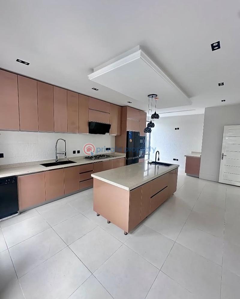 5 bedroom Detached Duplex For Sale Pinnock Osapa Lekki Lagos - 5