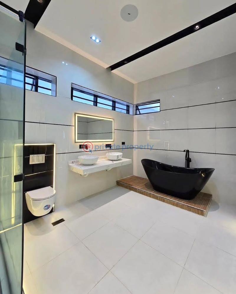 5 bedroom Detached Duplex For Sale Chevron Drive Lekki Lagos - 11