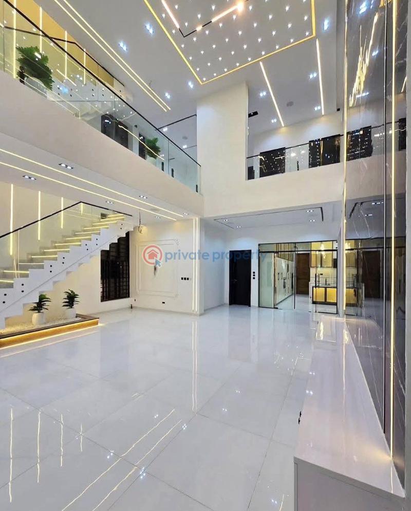 5 bedroom Detached Duplex For Sale Chevron Drive Lekki Lagos - 1