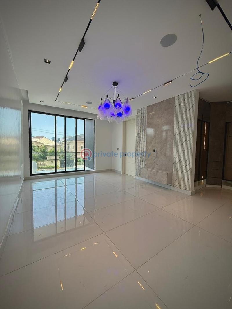 5 bedroom Detached Duplex For Sale Off Admiralty Way Lekki Phase 1, Lagos Lekki Phase 1 Lagos - 12