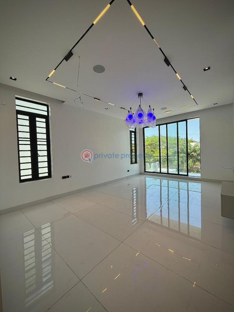 5 bedroom Detached Duplex For Sale Off Admiralty Way Lekki Phase 1, Lagos Lekki Phase 1 Lagos - 13
