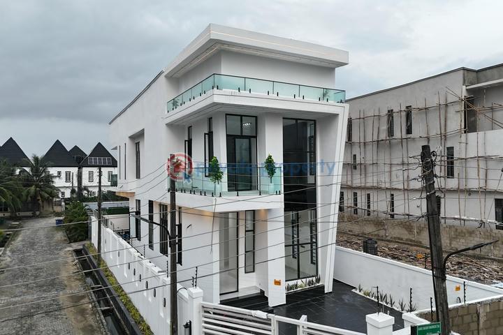 Luxury 5 bedroom detached duplex with swimming pool and bq - 35 5 bedroom Detached Duplex For Sale Oral Estate Lekki Lagos - 35
