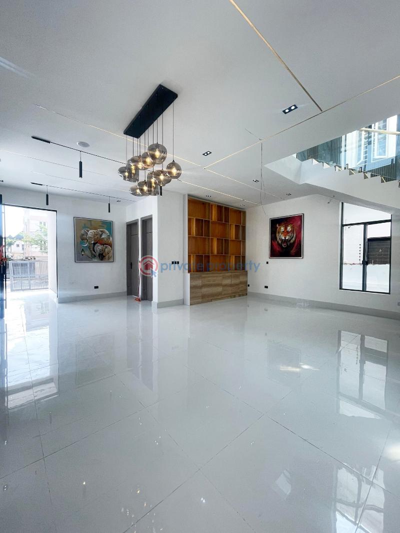 5 bedroom Detached Duplex For Sale Chevron Drive Lekki Lagos - 1