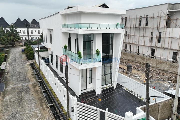 Luxury 5 bedroom detached duplex with swimming pool and bq - 33 5 bedroom Detached Duplex For Sale Oral Estate Lekki Lagos - 33