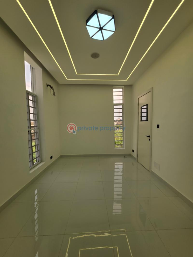 5 bedroom Detached Duplex For Sale Hampton Lake Chevron Drive Lekki Lagos - 10