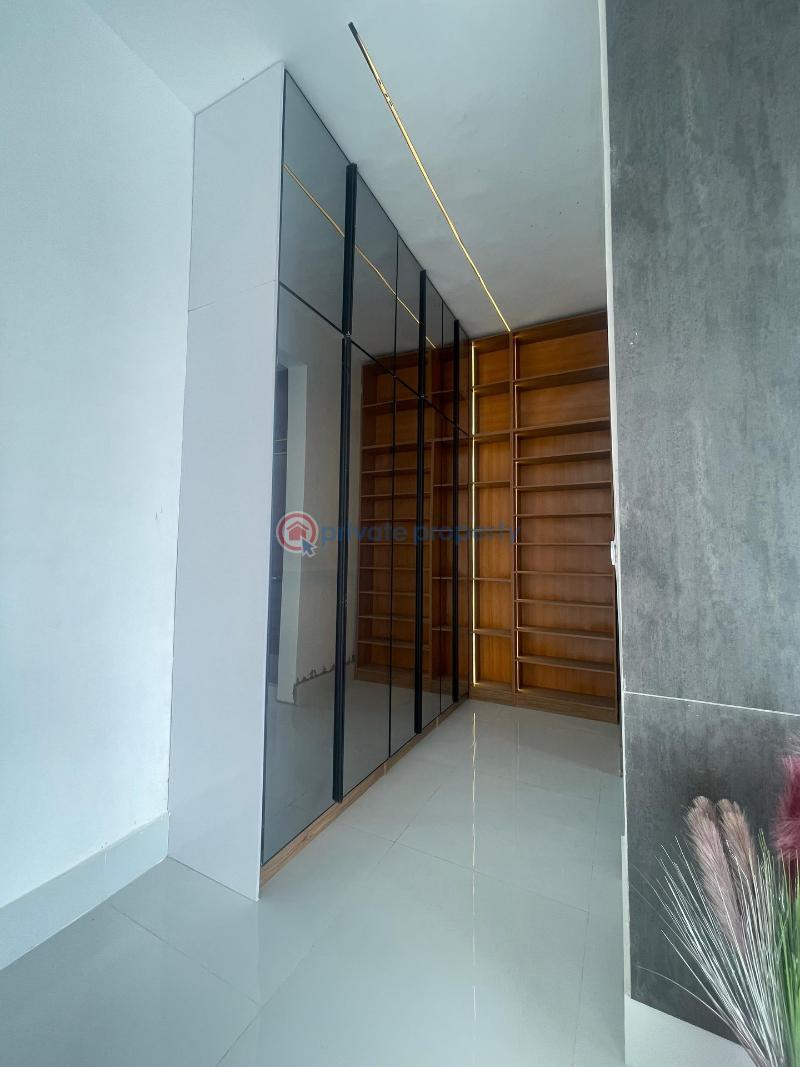 5 bedroom Detached Duplex For Sale Chevron Drive Lekki Lagos - 6