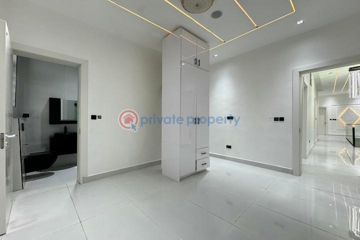 Luxury 5 bedroom detached duplex with swimming pool and bq - 26 5 bedroom Detached Duplex For Sale Oral Estate Lekki Lagos - 26