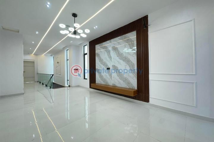 Luxury 5 bedroom detached duplex with swimming pool and bq - 7 5 bedroom Duplex For Sale Ajah Lagos - 7