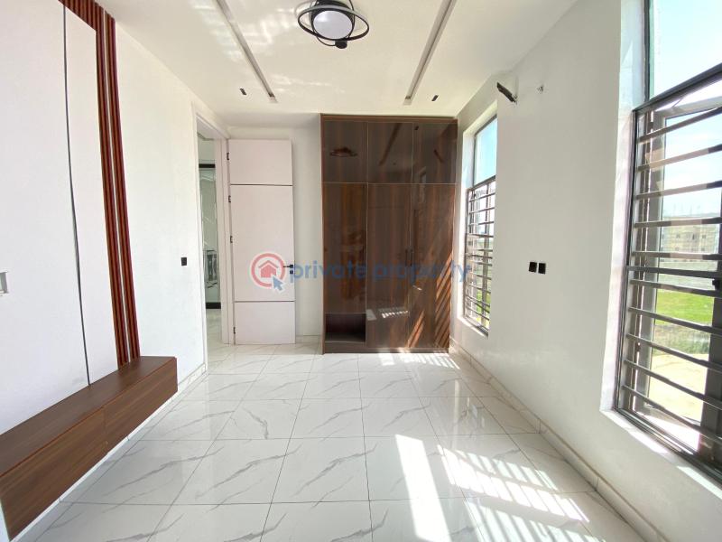 Flat & Apartment For Sale Orchid Road Lekki Lagos - 11