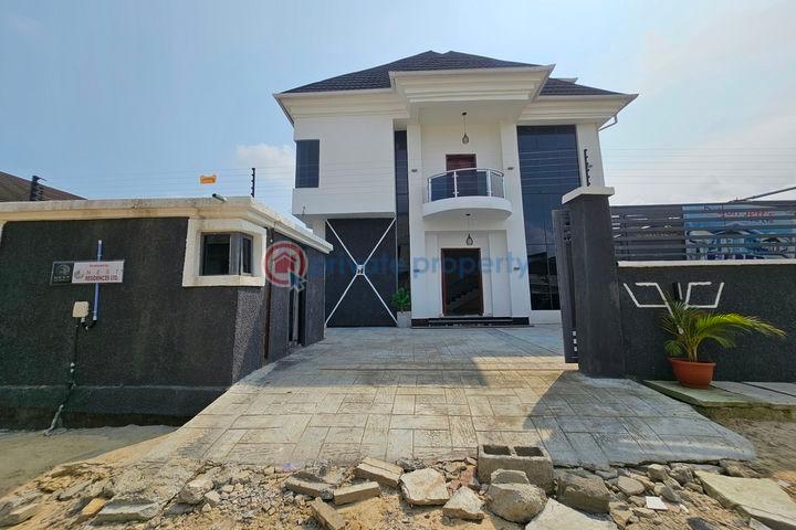 Luxury 5 bedroom detached duplex with swimming pool and bq - 0 5 bedroom Detached Duplex For Sale Ajah Lagos - 0