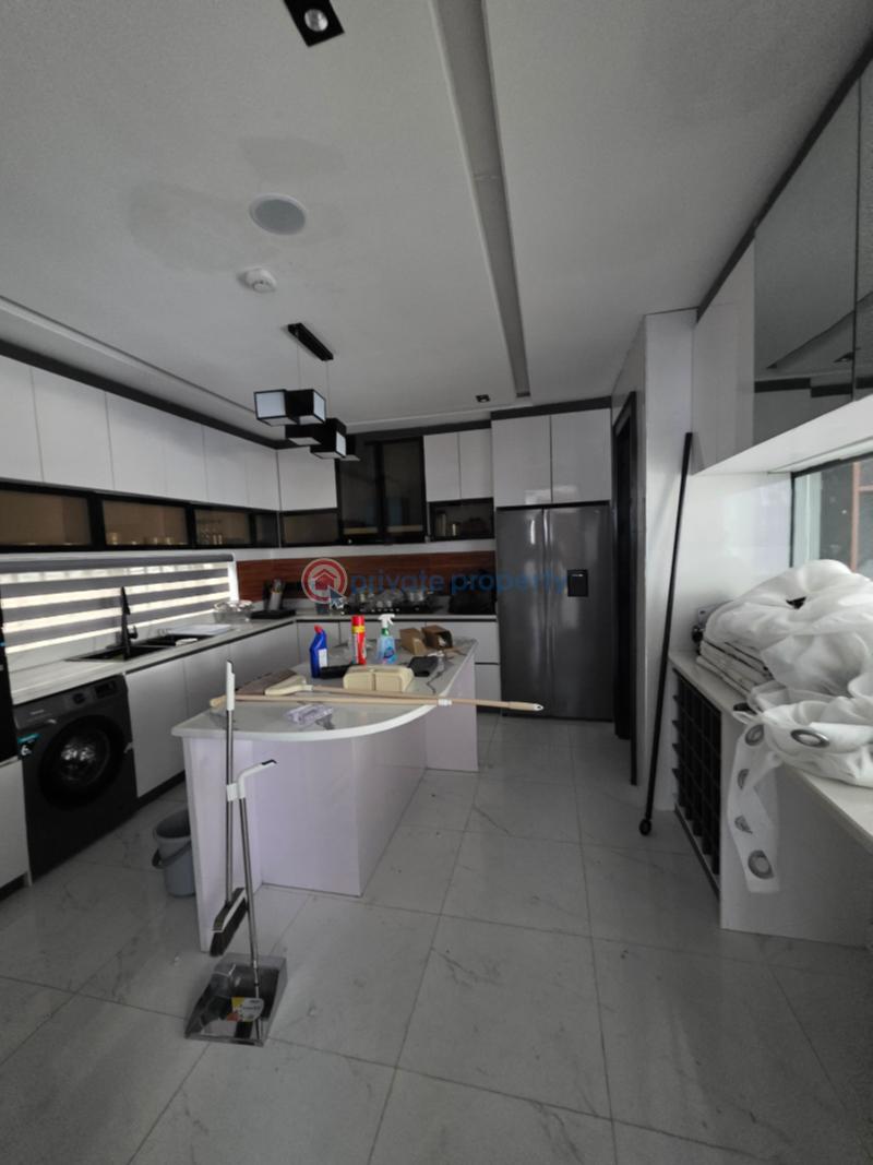 5 bedroom Detached Duplex For Sale Lekki Right Hand Side Lekki Phase 1 Lagos - 2