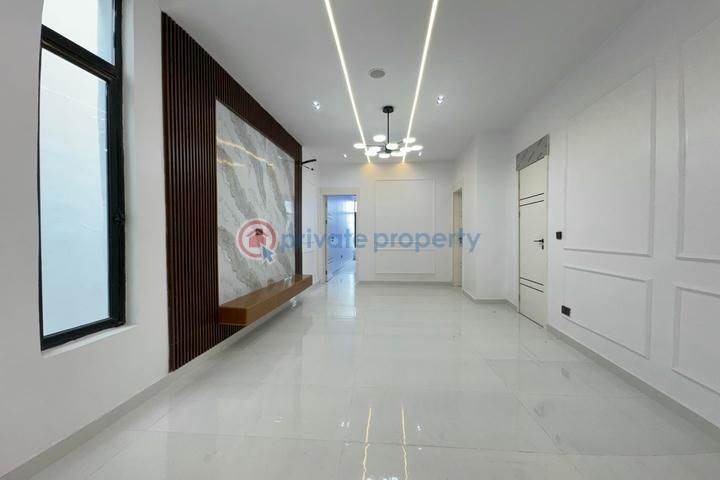 Luxury 5 bedroom detached duplex with swimming pool and bq - 8 5 bedroom Duplex For Sale Ajah Lagos - 8