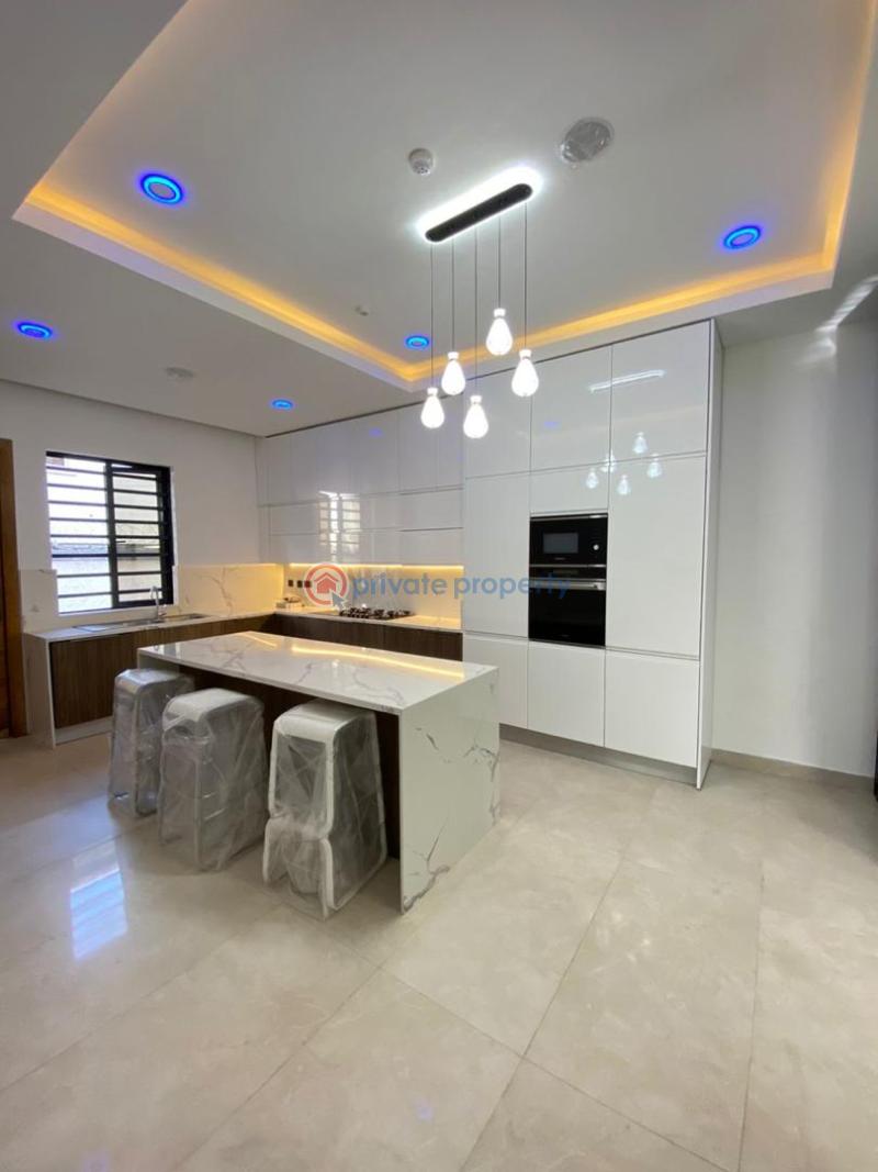 5 bedroom Detached Duplex For Sale Off Admiralty Way Lekki Phase 1 Lagos - 13