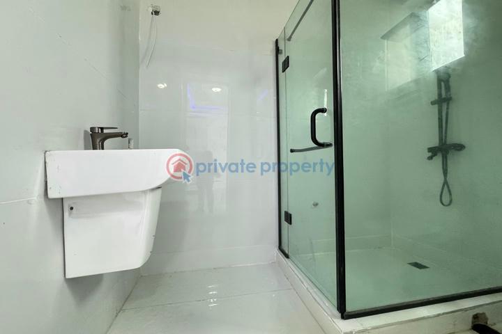 Luxury 5 bedroom detached duplex with swimming pool and bq - 20 5 bedroom Duplex For Sale Ajah Lagos - 20