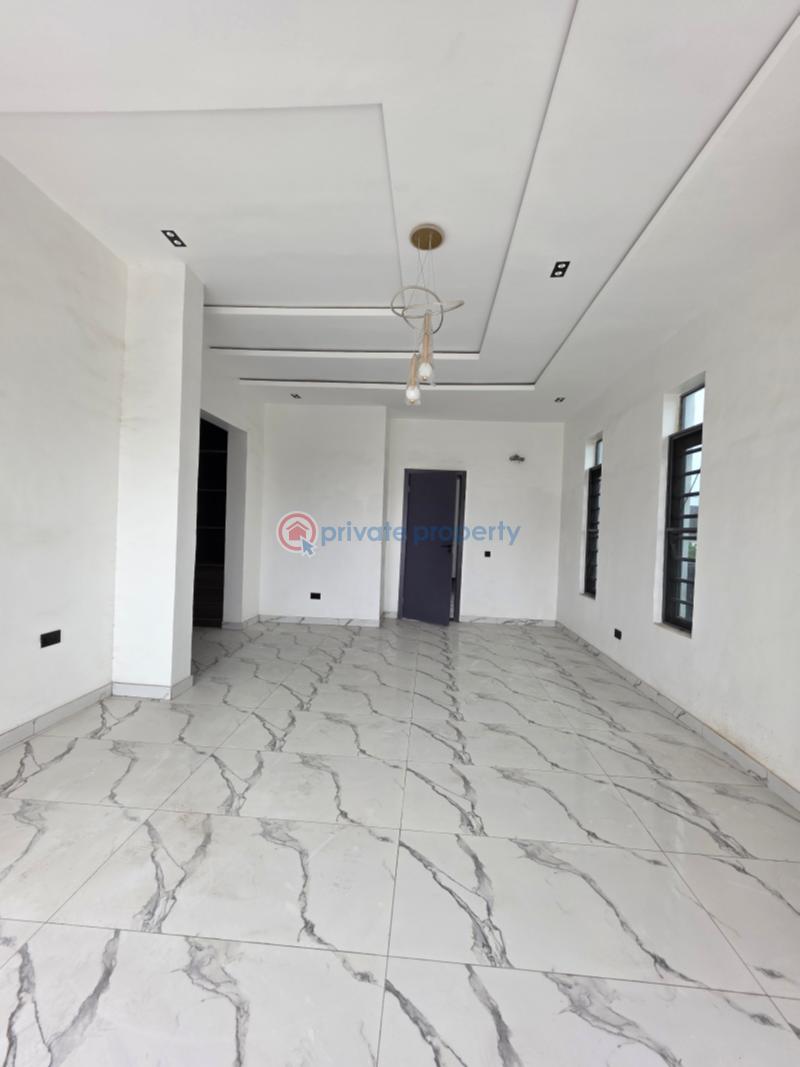 Luxury 5 bedroom detached duplex with swimming pool - 5 5 bedroom Detached Duplex For Sale Orchid Hotel Road Chevron Drive Lekki Lagos - 5