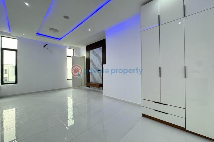 Luxury 5 bedroom detached duplex with swimming pool and bq - 22 5 bedroom Duplex For Sale Ajah Lagos - 22