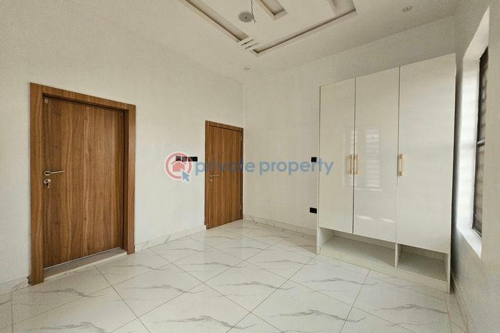 Luxury 5 bedroom detached duplex with swimming pool and bq - 16 5 bedroom Detached Duplex For Sale Ajah Lagos - 16