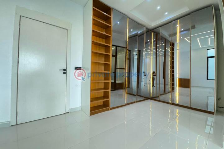 Luxury 5 bedroom detached duplex with swimming pool and bq - 11 5 bedroom Duplex For Sale Ajah Lagos - 11