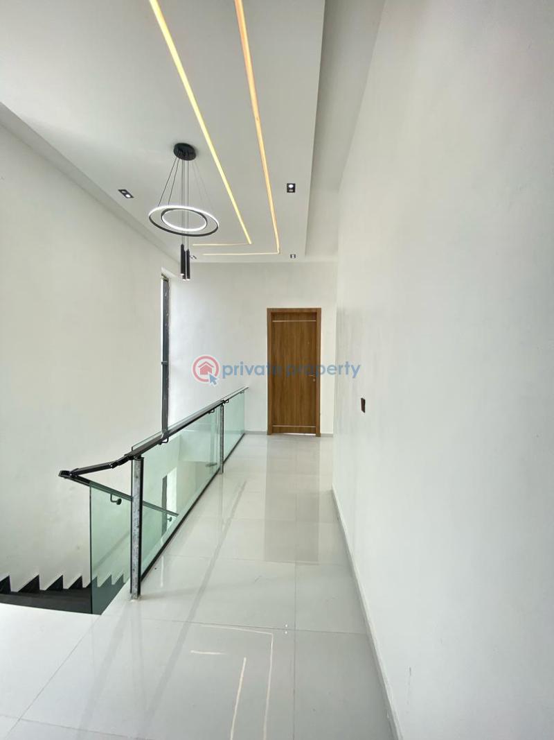 5 bedroom Detached Duplex For Sale Chevron,lekki Lagos Chevron Drive Lekki Lagos - 13