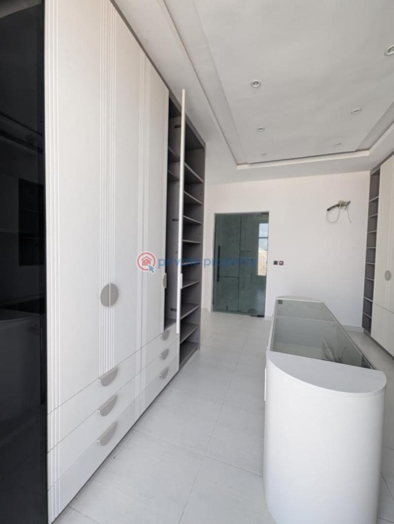 5 bedroom Detached Duplex For Sale Chevron Lekki Lagos - 13