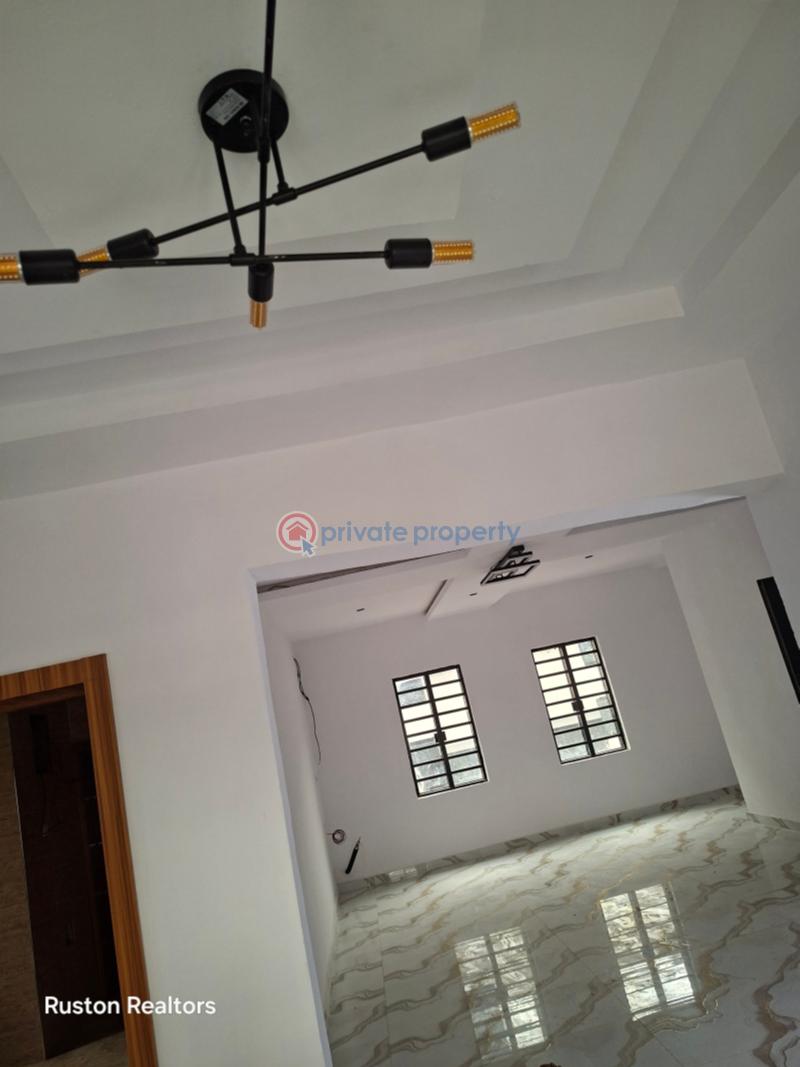 5 bedroom Duplex For Sale Kolapo Ishola Gra Akobo Ibadan Oyo - 2