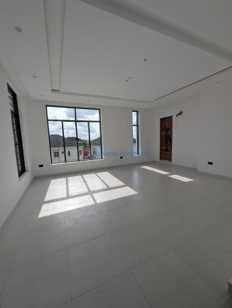 5 bedroom Detached Duplex For Sale Chevron Lekki Lagos - 10