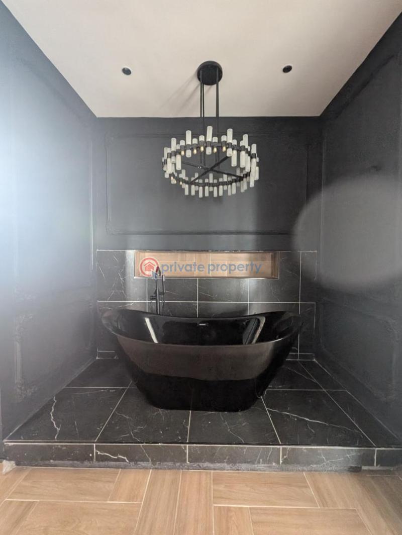 5 bedroom Detached Duplex For Sale Chevron Lekki Lagos - 18