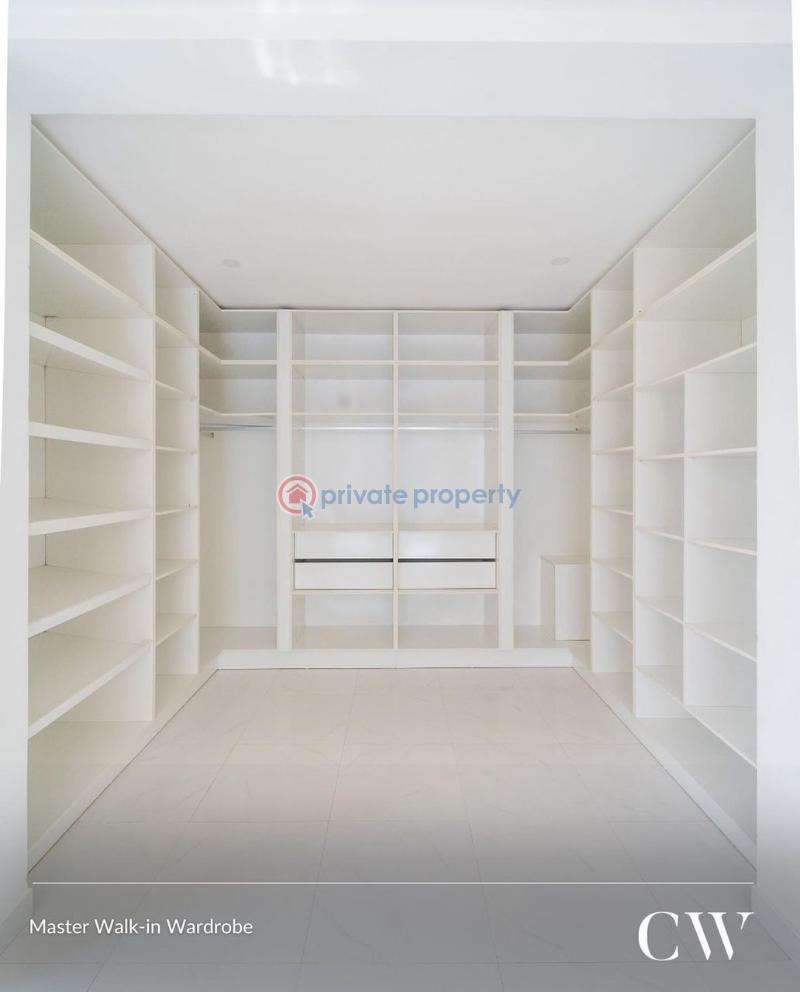 5 bedroom Detached Duplex For Sale Lekki Phase 1 Lagos - 2