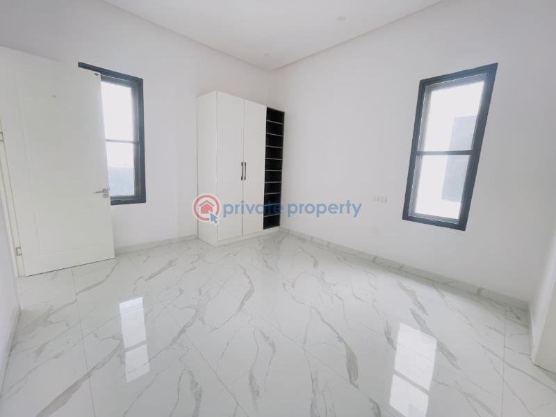 Luxury 5 bedroom detached house with pool - 8 5 bedroom Detached Duplex For Sale Lekki Phase 1 Lagos - 8