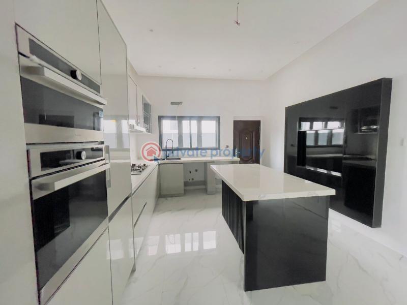 Luxury 5 bedroom detached house with pool - 4 5 bedroom Detached Duplex For Sale Lekki Phase 1 Lagos - 4