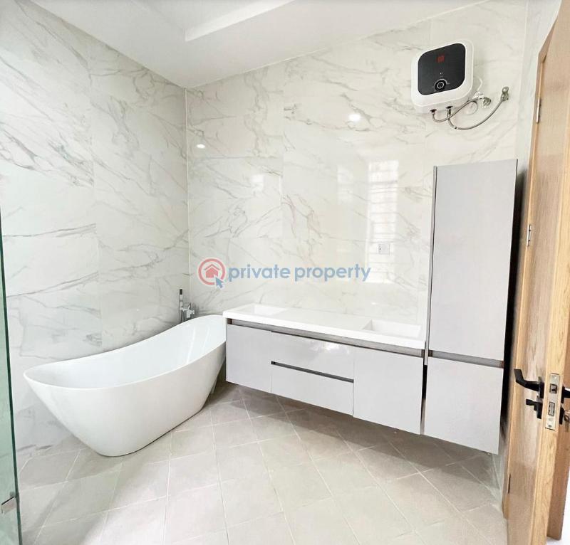 5 bedroom Duplex For Sale Osapa Lekki Lagos - 2