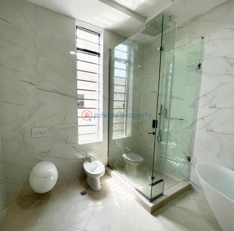 5 bedroom Duplex For Sale Osapa Lekki Lagos - 3