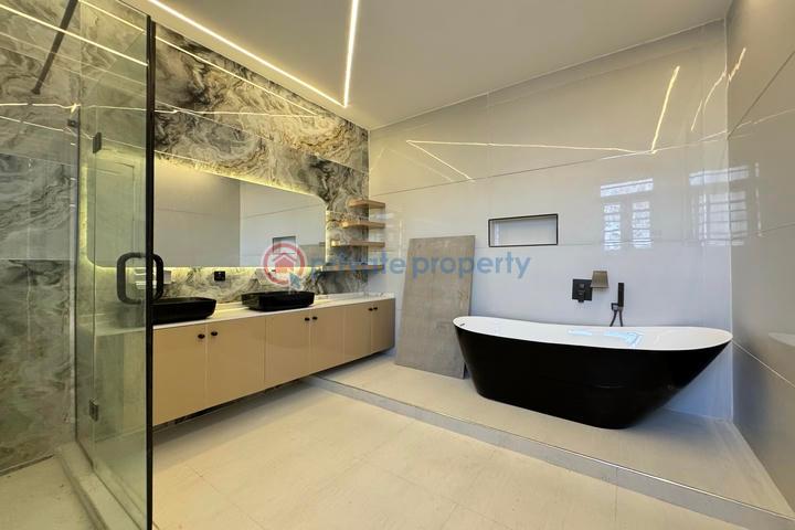 5 bedroom Detached Duplex For Sale Lekki Phase 1 Lagos - 21