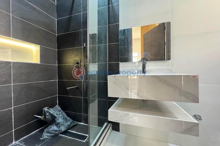 5 bedroom Detached Duplex For Sale Lekki Phase 1 Lagos - 19