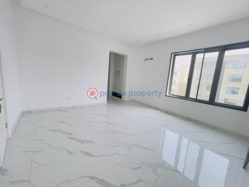 Luxury 5 bedroom detached house with pool - 9 5 bedroom Detached Duplex For Sale Lekki Phase 1 Lagos - 9