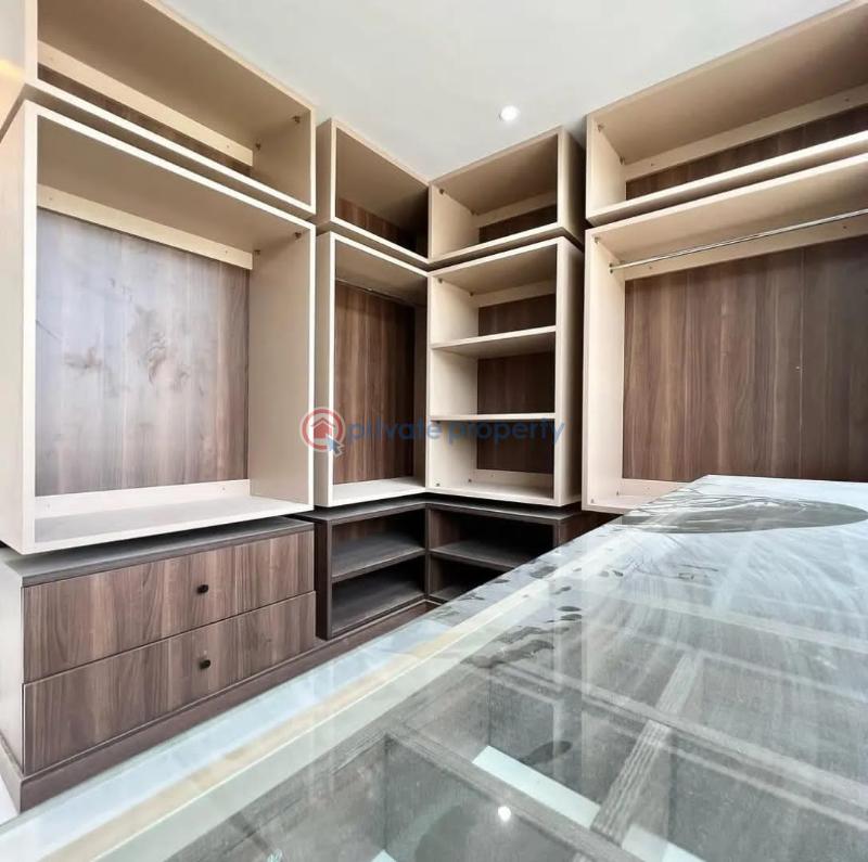 5 bedroom House For Sale Osapa, Lekki Lagos - 10