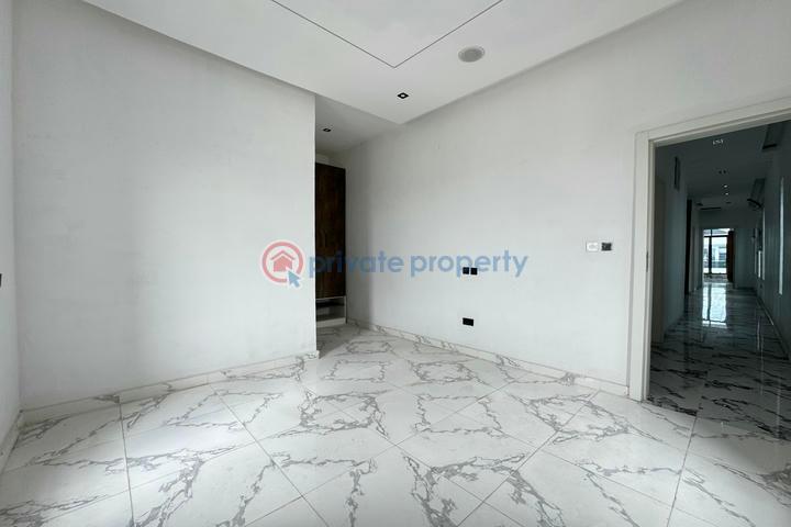 Luxury 5 bedroom detached house with swimming pool and bq - 24 5 bedroom Detached Duplex For Sale Ajah Lagos - 24