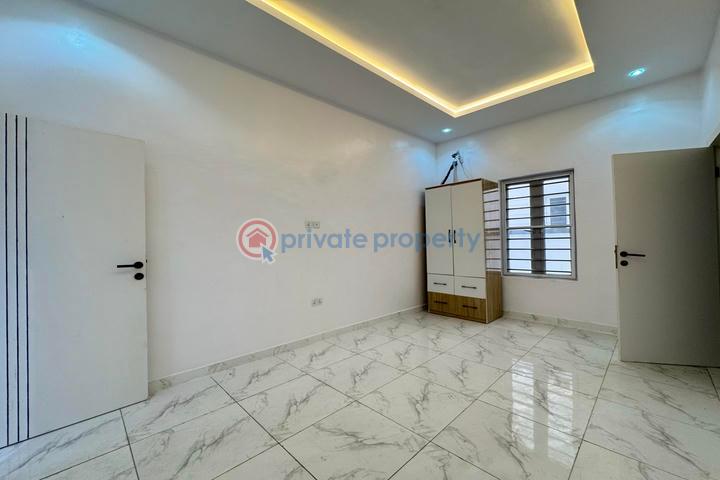 5 bedroom Detached Duplex For Sale Chevron Drive Lekki Lagos - 4