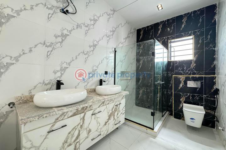 Luxury 5 bedroom detached house with swimming pool and bq - 18 5 bedroom Detached Duplex For Sale Ajah Lagos - 18