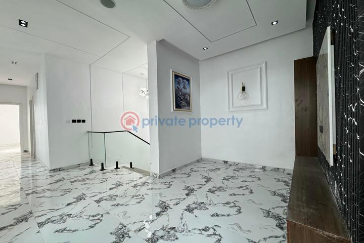 Luxury 5 bedroom detached house with swimming pool and bq - 8 5 bedroom Detached Duplex For Sale Ajah Lagos - 8