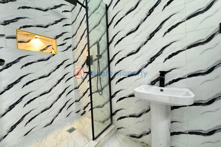 Luxury 5 bedroom detached house with swimming pool and bq - 21 5 bedroom Detached Duplex For Sale Ajah Lagos - 21