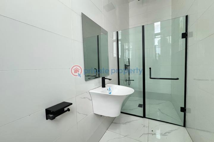 5 bedroom Detached Duplex For Sale Chevron Drive Lekki Lagos - 8