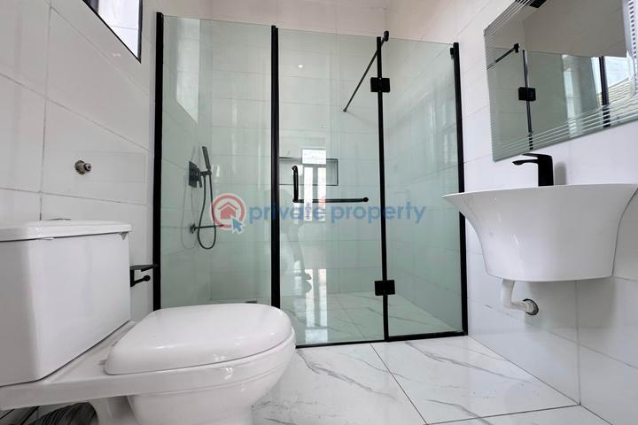 5 bedroom Detached Duplex For Sale Chevron Drive Lekki Lagos - 18