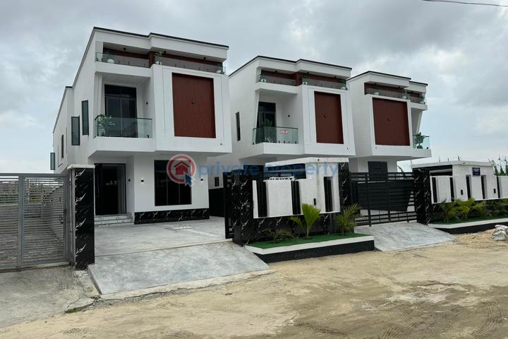 Luxury 5 bedroom detached house with swimming pool and bq - 0 5 bedroom Detached Duplex For Sale Ajah Lagos - 0