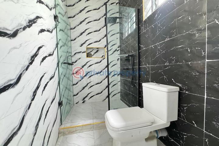 Luxury 5 bedroom detached house with swimming pool and bq - 11 5 bedroom Detached Duplex For Sale Ajah Lagos - 11