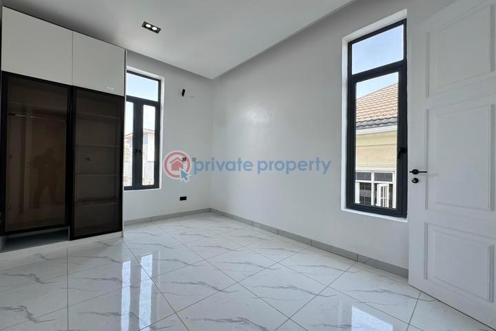 5 bedroom Detached Duplex For Sale Chevron Drive Lekki Lagos - 16
