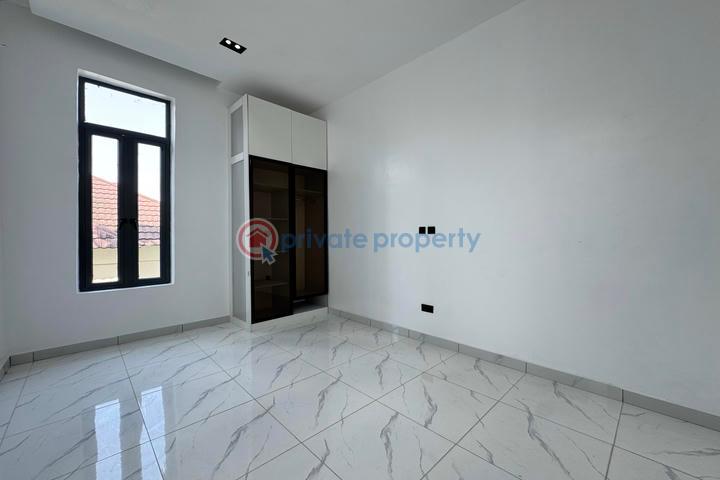 5 bedroom Detached Duplex For Sale Chevron Drive Lekki Lagos - 19